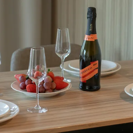 アパート Wyspa Uznam Promenada シフィノウイシチェ